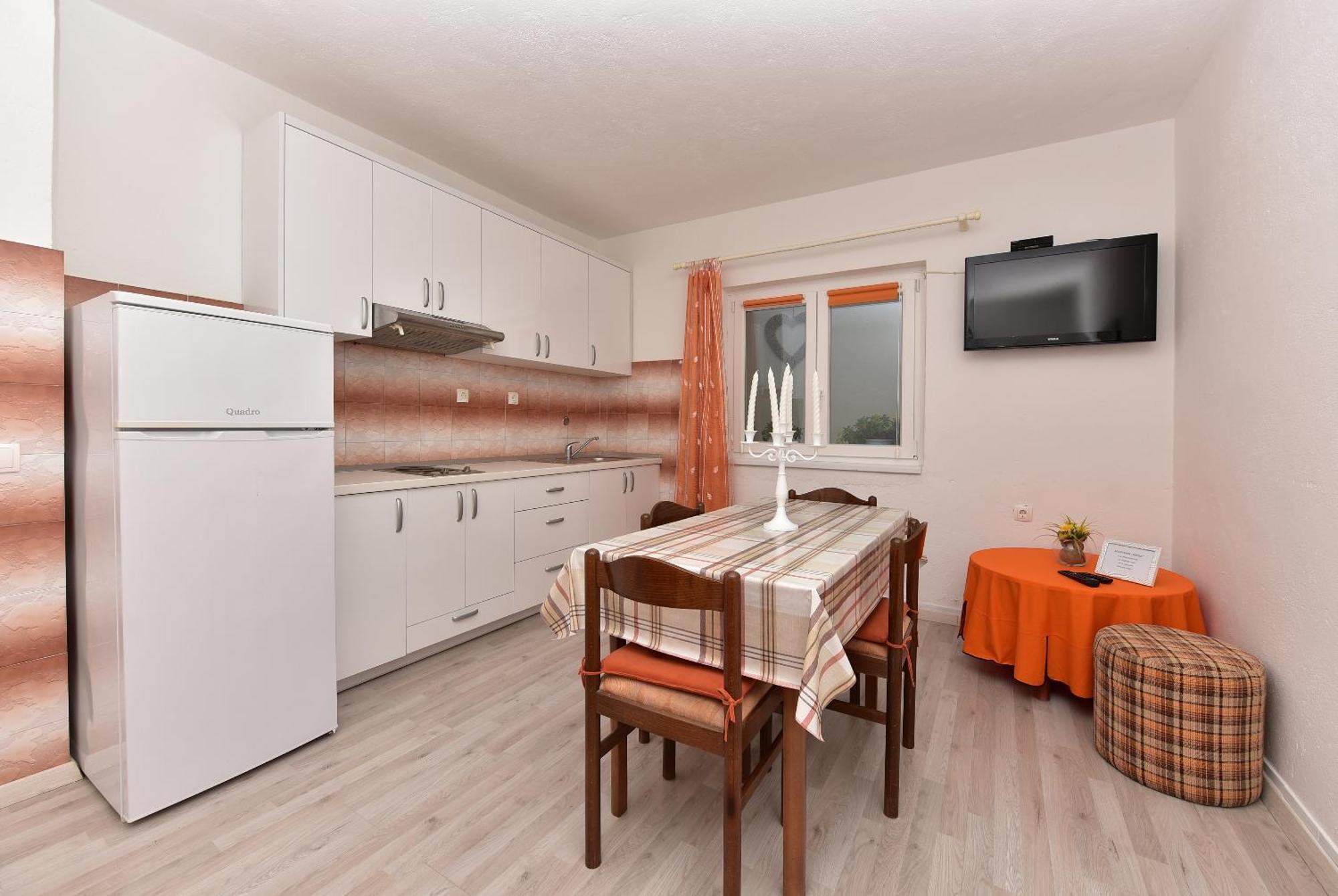 Apartment Sofija Makarska Exterior photo